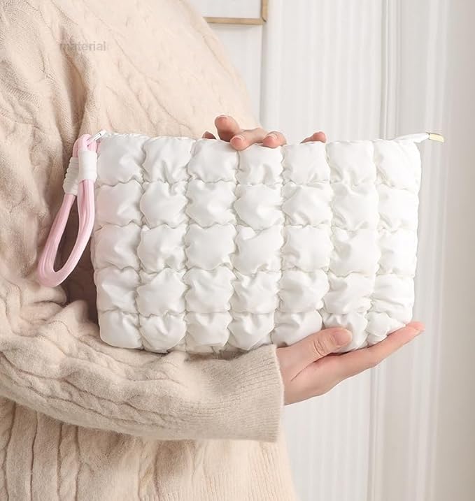 DOB SECHS Puffer Quilted Makeup Bag with Handle Detachable Cute Puffy Cotton Cosmetic Bag for Women, Small Toiletry Zipper Make Up Pouch, Checkered Quilt Clutch Bag Travel Storage Pouches Case, White