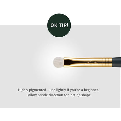 SOO ADOR Eye makeup brush (Point Eyeshadow Brush)