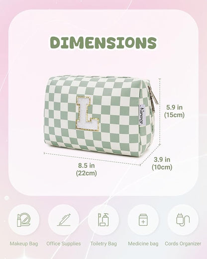 Narwey Birthday Gifts for Teen Girls Women Personalized Initial Checkered Makeup Bag Preppy Cosmetic Bag Trendy Stuff 6 8 10 11 12 13 14 16 18 Years Old Travel Toiletry Bag (Green Letter L)