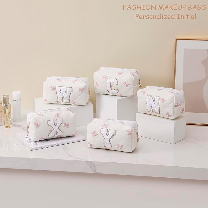 Gleyemor Personalized Initial Makeup Bag for Women, Cute Quilted Pink Floral Cotton Cosmetic Bag, Christmas Gifts for Her Mom Friend Sister Bridesmaid Teacher Women C