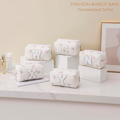Gleyemor Personalized Initial Makeup Bag for Women, Cute Quilted Pink Floral Cotton Cosmetic Bag, Christmas Gifts for Her Mom Friend Sister Bridesmaid Teacher Women C