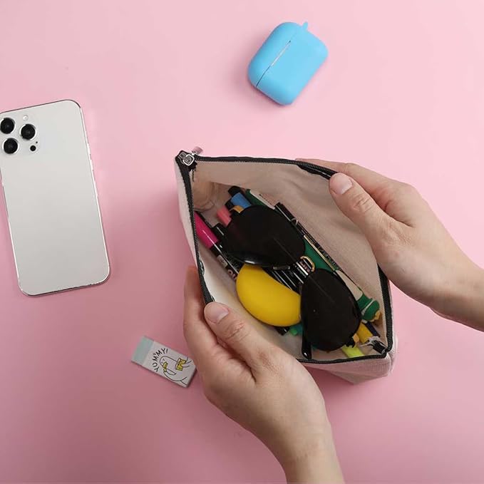 Cartoon Mouse Makeup Bag Cosmetic Bag Zipper Pouch Funny Cute Mouse Themed Gifts Animal Lover Gifts Friendship International Nurses Day Birthday Gift for Women Girl Sister Friend Daughter