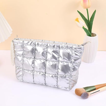 Puffer Quilted Makeup Bag Travel Cosmetic Bag Portable Puffy Checkered Toiletry Pouch Skincare Organizer Purse Pencil Case (Silver)