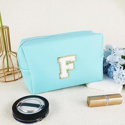 Gifts for Girls Initial Makeup Bag Personalized Cosmetic Bag with Zipper Cute Travel Toiletry Bag Waterproof PU Preppy Makeup Pouch Birthday Gift for Teen Girls Women(Blue F)