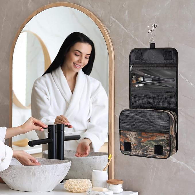 Travel Toiletry Bag for Women & Men Forest Tree Leaves Hanging Cosmetic Organizer Portable Waterproof Makeup Case Make Up Bag with Compartments Travel Essentials for Bathroom Shower