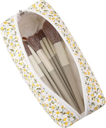 Cute Floral Cotton Makeup Brush Cosmetic Bag for Women, Travel Quilted Zipper Make Up Bag, Flowers Toiletry Organizer Case Kawaii Makeup Cosmetic Travel Cloth Pouch (Yellow Floral)