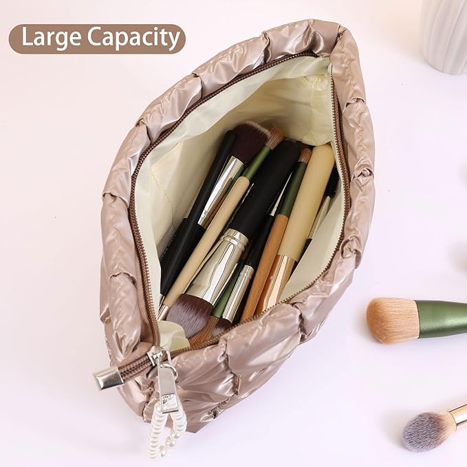 Puffer Quilted Makeup Bag Travel Cosmetic Bag Portable Puffy Checkered Toiletry Pouch Skincare Organizer Purse Pencil Case (Silver)