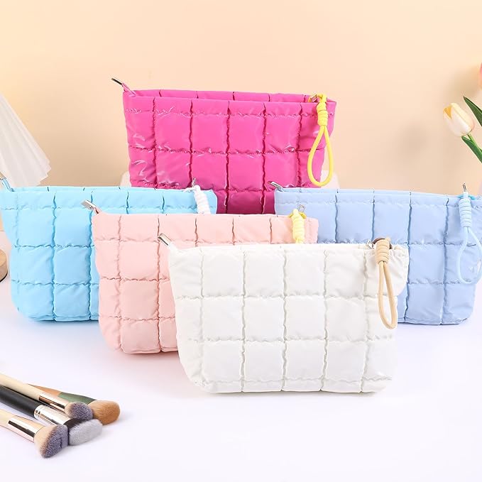 Puffer Quilted Makeup Bag Travel Cosmetic Bag Portable Puffy Checkered Toiletry Pouch Skincare Organizer Purse Pencil Case (Sky Blue)
