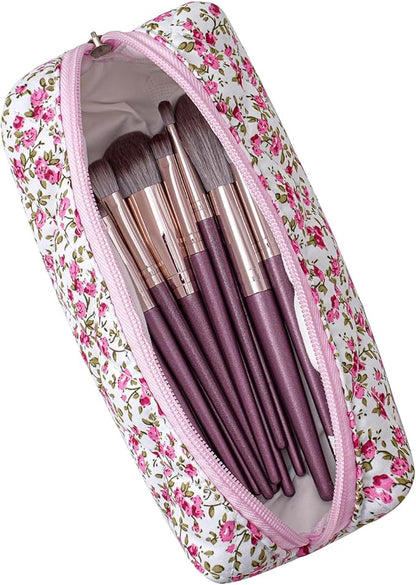 Cute Floral Cotton Makeup Brush Cosmetic Bag for Women, Travel Quilted Zipper Make Up Bag, Flowers Toiletry Organizer Case Kawaii Makeup Cosmetic Travel Cloth Pouch (Blue+Red Floral)