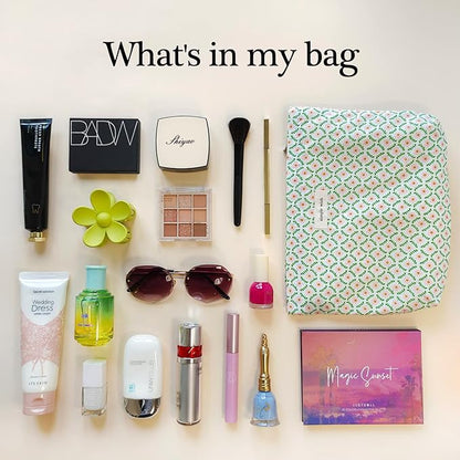 STARDW Aesthetic Floral Makeup Bag Cute Small Cosmetic Bags for Women Girls, Travel Toiletry Bag Large Capacity Zipper Makeup Pouch, Purse Organizer Pouches