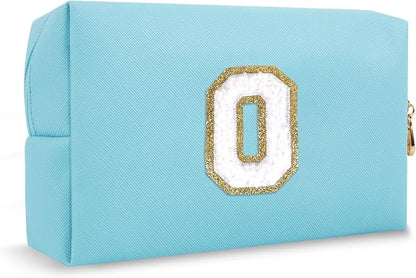 Small Initial Preppy Patch Makeup Bag, Personalized Blue Cute Cosmetic Zipper Pouch Toiletry Bags for Traveling, Waterproof Chenille Letter Make Up Storage Travel Essentials for Women Female(Letter O)