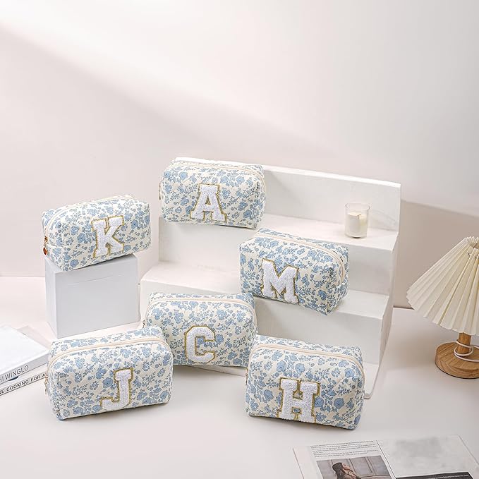 JOVAKIT Alphabet Makeup Bag Cosmetic Bag for Women, Christmas Gifts for Girls Age 6-18, Floral Flowers Coquette Travel Toiletry Zipper Make Up Pouch Organizer Trendy Stuff (Blue Floral W)
