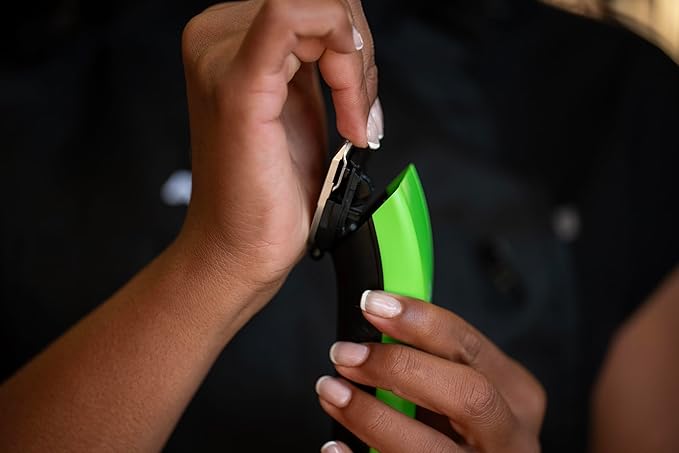 Andis 563231 ProClip 5-in-1 Adjustable Blade Cord/Cordless Pet Hair Clipper, 5 Blade Settings, 5 Speeds, Feather Light, Digiital Display Screen, Green