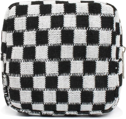 Small Black Makeup Bag for Purse, Mini Checkered Cosmetic Bag Zipper Cute Make Up Pouch Travel Toiletry Bag Quilted Aesthetic Accessories Makeup Storage Bag Organizer for Women Girls