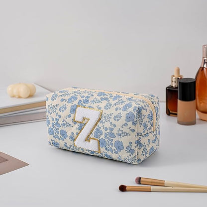 JOVAKIT Alphabet Makeup Bag Cosmetic Bag for Women, Christmas Gifts for Girls Age 6-18, Floral Flowers Coquette Travel Toiletry Zipper Make Up Pouch Organizer Trendy Stuff (Blue Floral Z)