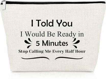 Prank Gifts for Friends Funny Makeup Bag Novelty Friendship Gifts for Girls Cosmetic Bag Humorous Birthday Present for Bestie Colleague Christmas Graduation Present for Sister Cousin Cosmetic Pouch