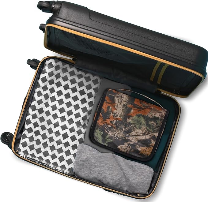 Travel Toiletry Bag for Women & Men Forest Tree Leaves Hanging Cosmetic Organizer Portable Waterproof Makeup Case Make Up Bag with Compartments Travel Essentials for Bathroom Shower