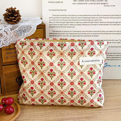 STARDW Aesthetic Floral Makeup Bag Cute Small Cosmetic Bags for Women Girls, Travel Toiletry Bag Large Capacity Zipper Makeup Pouch, Purse Organizer Pouches