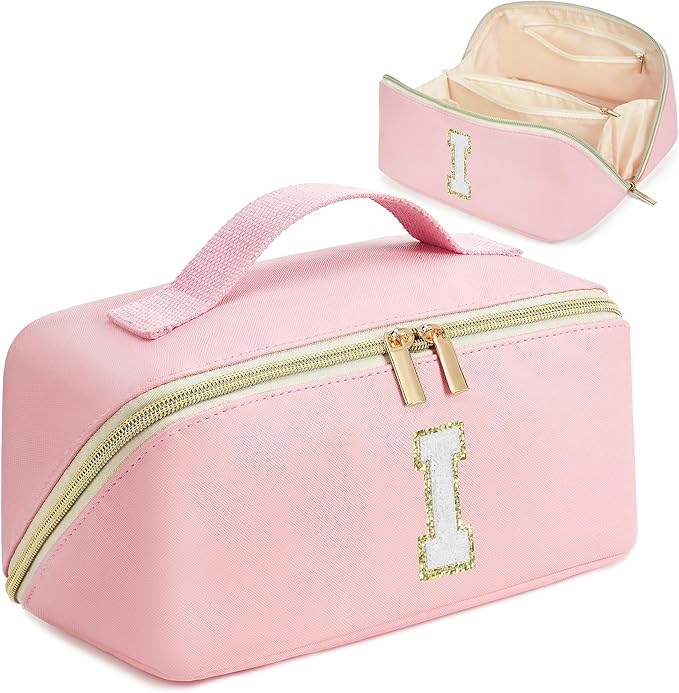 for Christmas Day Gifts, Makeup Bag for Women, PU Leather Travel Toiletry Bags, Initial Make Up Cosmetic Pouch for Teen Girls, Wide Open Portable Skincare Bag, Personalized Birthday Gifts, Pink I
