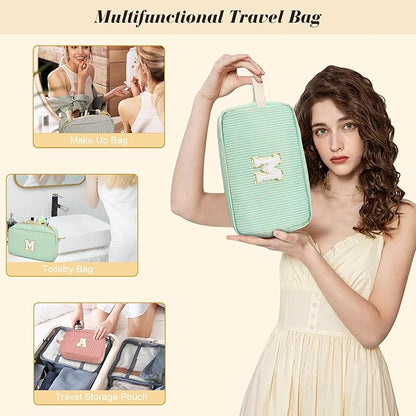 Travel Makeup Bag Christmas Gifts for Women Girl Teens, Personalized Initial Makeup Bag for Cute Teen Girls, Preppy Stuff Toiletry Bag Cosmetic Bag, Teen Girls Gift Trendy Stuff, Letter N