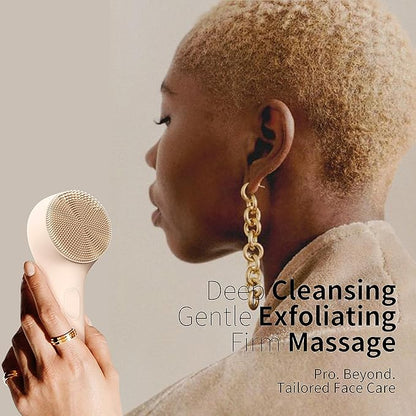Silicone Face Scrubber, NågraCoola CLIE 2.0 Facial Cleansing Brush, Rechargeable, Waterproof Face Scrub Brush for Cleansing, Exfoliating, Massaging, Electric Facial Exfoliator for Women and Men - Oat