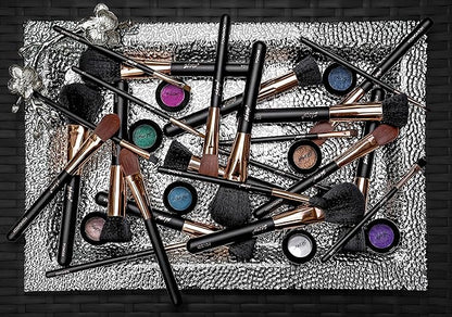 Skone Cosmetics | Professional Grade Makeup Brush | Eye Shadow | Eyebrows | Primer | Smudger | Nylon Brush (Smudger Brush)